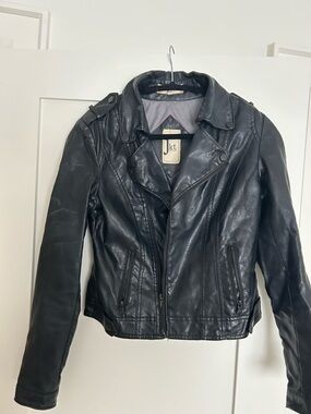 Anthropologie: Women's Black Vegan Leather Moto Jacket